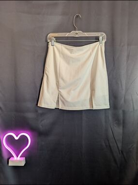 SHEIN Cream Skort with Front Slits Bridal White Shorts Mini